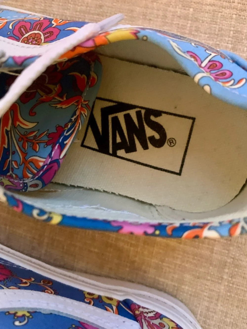 VANS LIBERTY FLORAL OLD SKOOL SNEAKERS 5.5